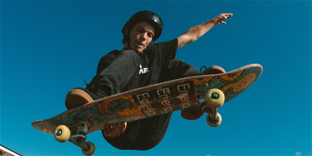 DissentEastCoastSkateboardAcademyBeginnersSkateboardingLessons-SoldOut_1000x500